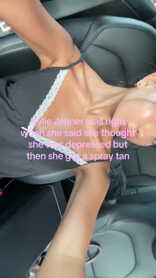 Post 7 by Chelsea Stone on TikTok (video)
