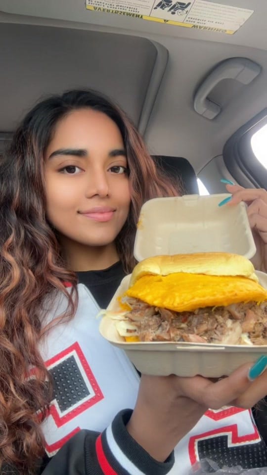 Post 10 by Dhavanie on TikTok (video)