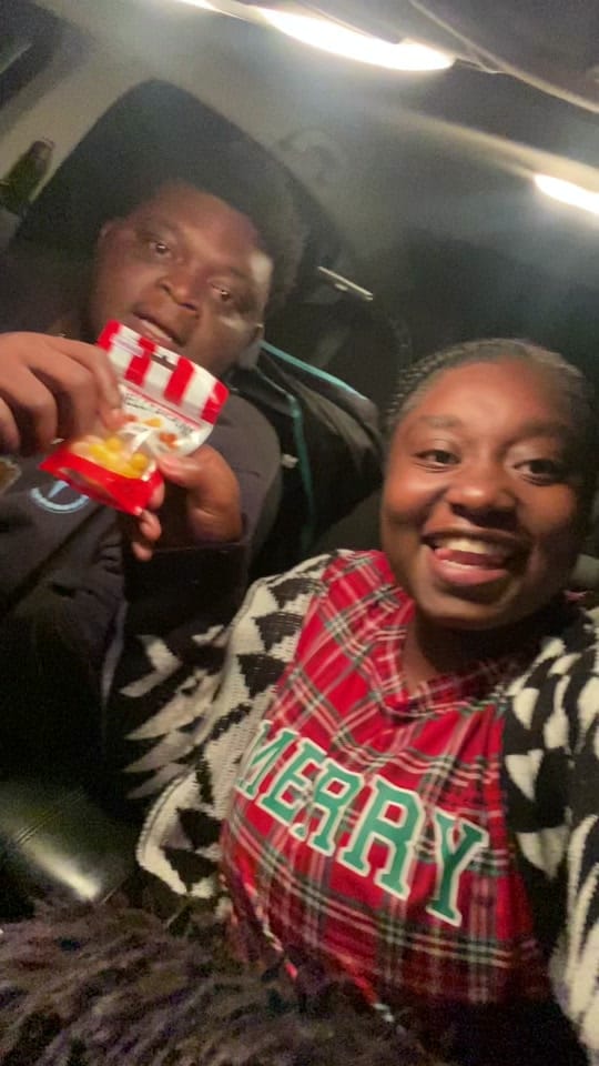 Post 5 by dez_arii on TikTok (video)