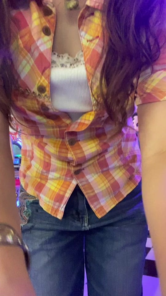Post 6 by Cheocean on TikTok (video)