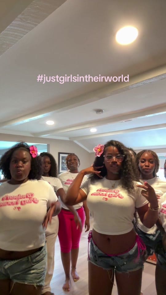 Post 1 by Chelsealiyah on TikTok (video)