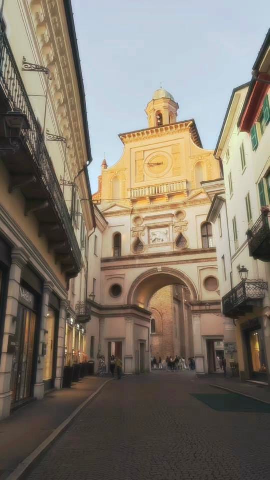 Post 2 by luna.laube on TikTok (video)