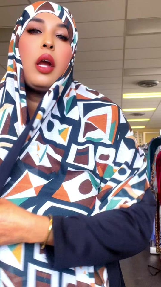 Post 8 by EdmontonBile on TikTok (video)