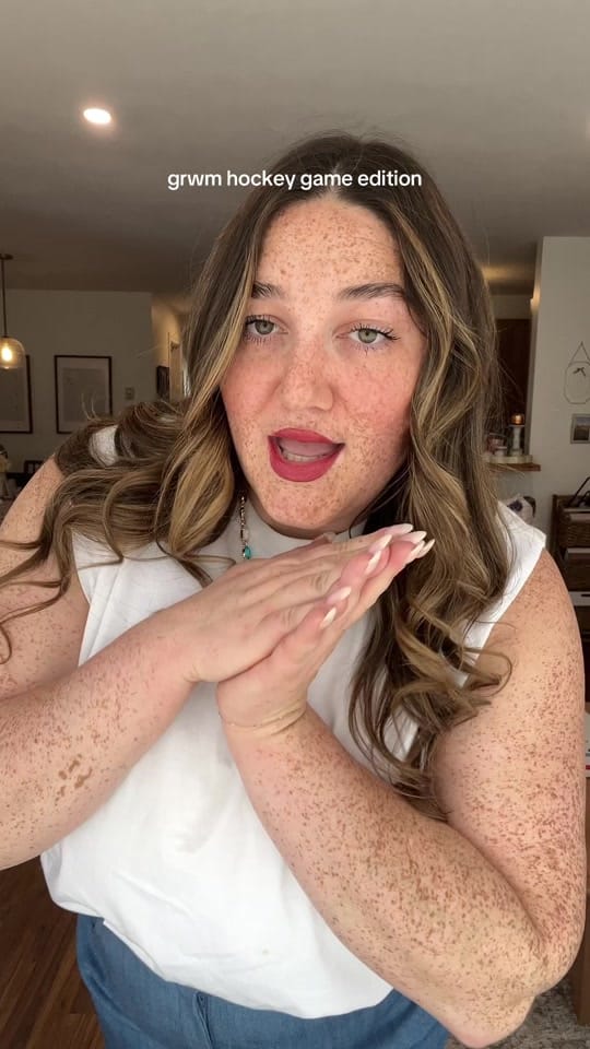 Post 2 by Sarah Ostiguy 🇨🇦 on TikTok (video)