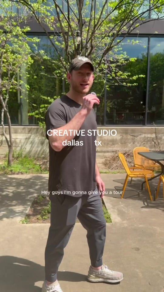 Post 7 by nostalgiaandnoise on TikTok (video)