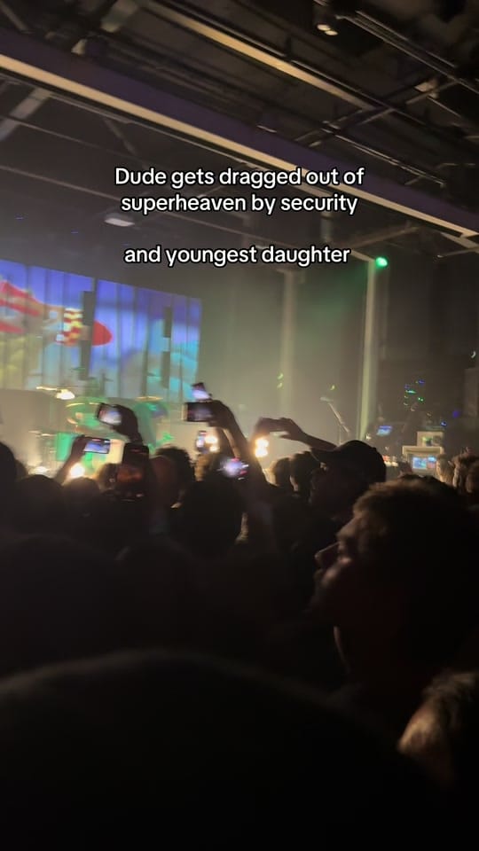 Post 1 by maxinecraven on TikTok (video)