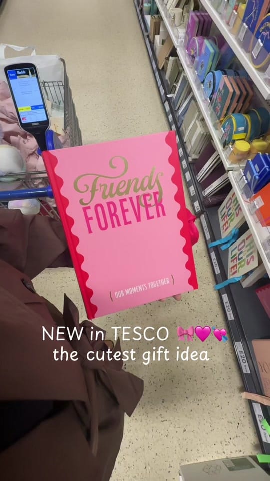 Post 9 by Chelsea on TikTok (video)