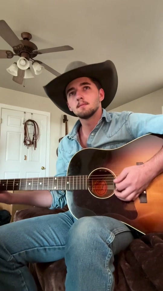 Post 6 by Kade Hoffman on TikTok (video)