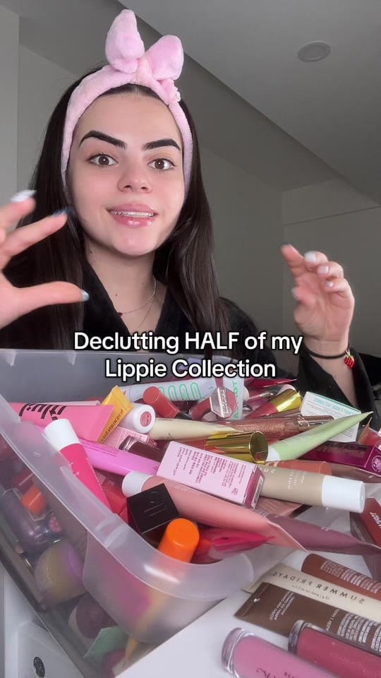 Post 9 by Sara on TikTok (video)