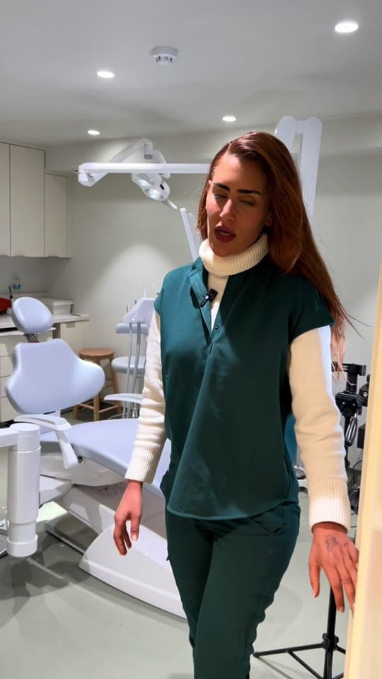 Post 10 by chelseadentalclinic on TikTok (video)
