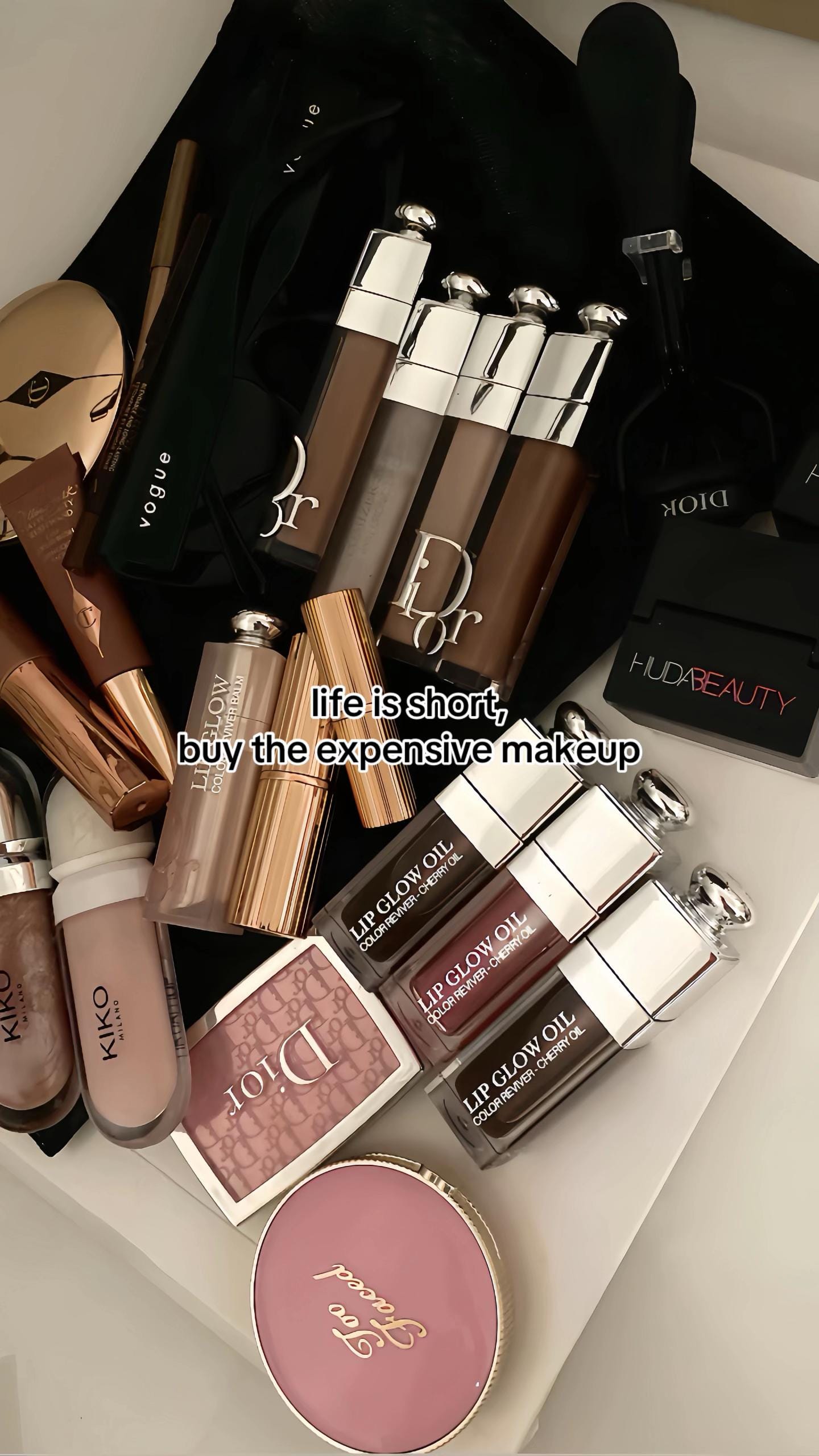 Post 6 by CHANEL on TikTok (video)