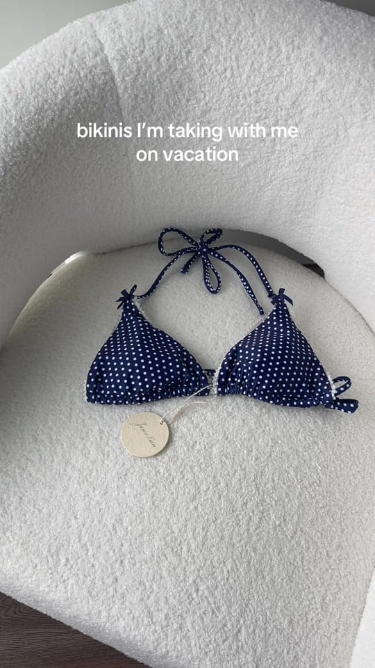 Post 4 by Amanda Hartford on TikTok (video)