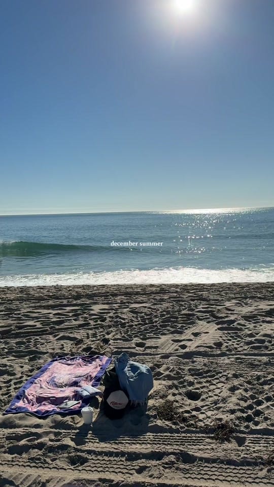 Post 4 by Monica Robles on TikTok (video)