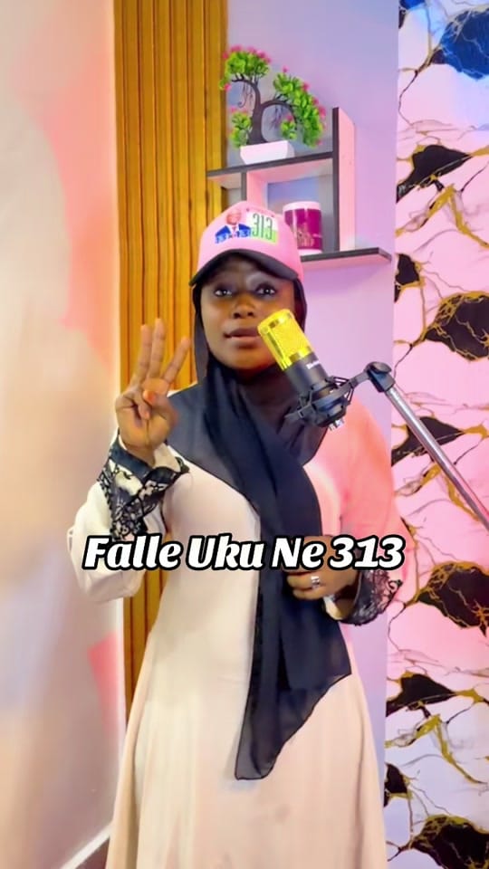 Post 1 by 50 Mai Kalangu on TikTok (video)