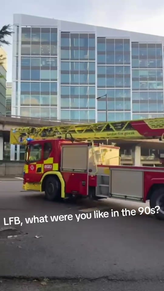 Post 9 by London Fire Brigade on TikTok (video)