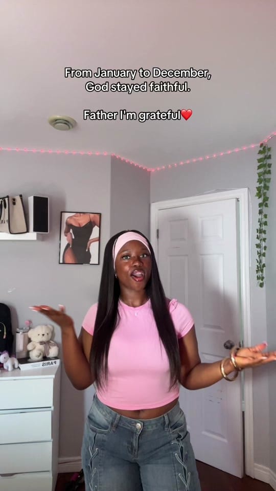 Post 1 by Amieecole 🎀🤍 on TikTok (video)