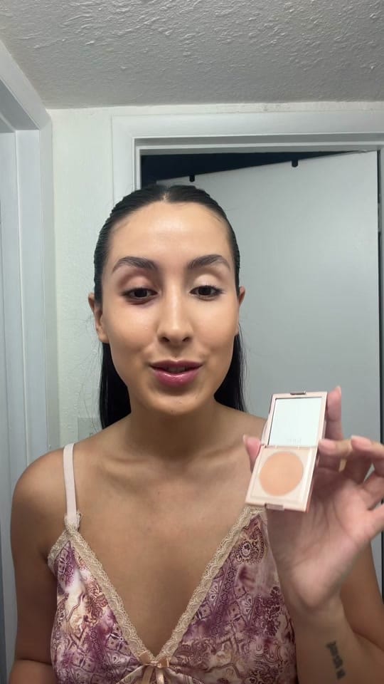 Post 1 by ashlee.valentinaa on TikTok (video)