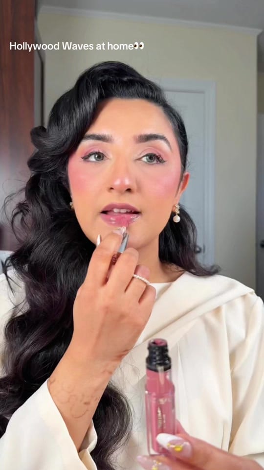 Post 3 by Z e b a ✨ on TikTok (video)