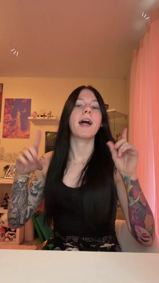 Post 4 by Shark🦈 | Twitch Streamer on TikTok (video)