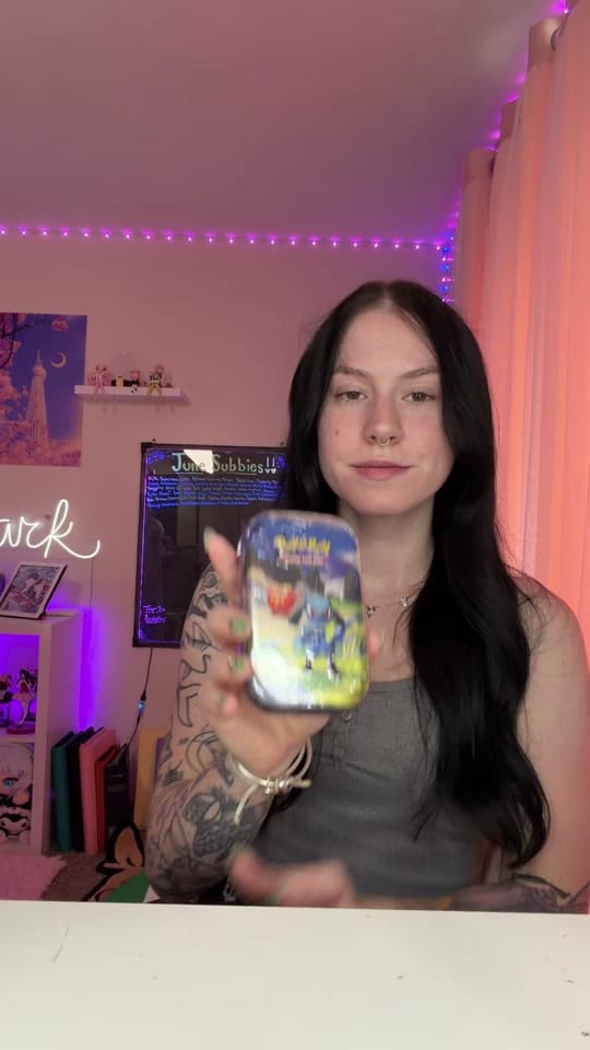 Post 2 by Shark🦈 | Twitch Streamer on TikTok (video)