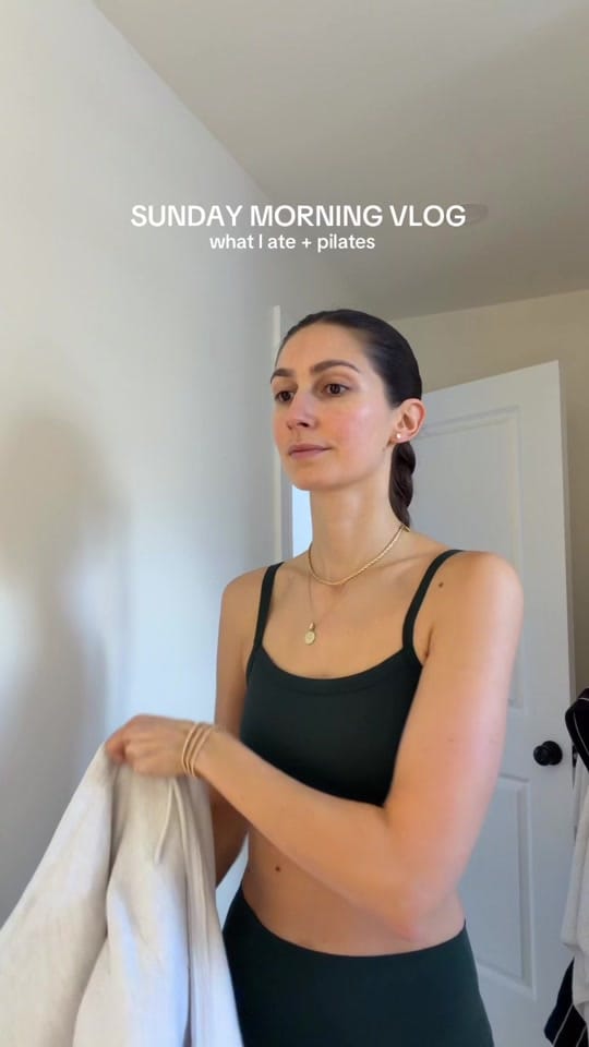 Post 10 by Catherine Belle on TikTok (video)