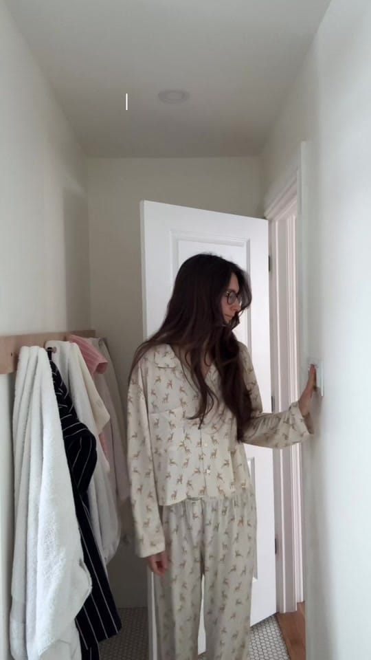 Post 9 by Catherine Belle on TikTok (video)