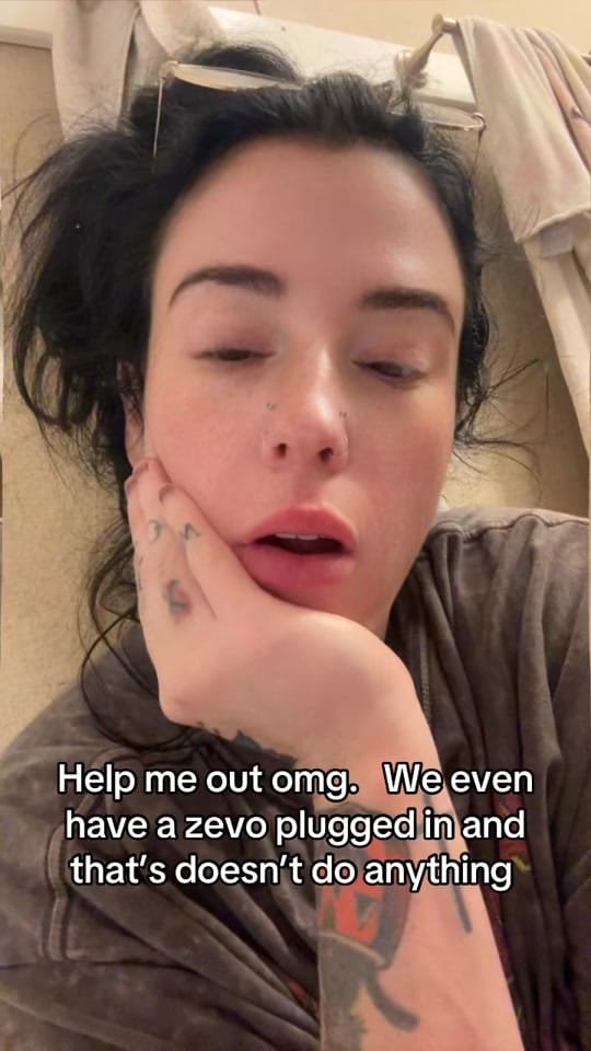 Post 7 by Chelsea Barnes ALT MAMI on TikTok (video)
