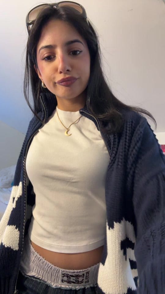 Post 5 by aamena🍉 on TikTok (video)