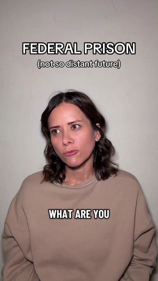 Post 7 by Lisandra Vazquez on TikTok (video)