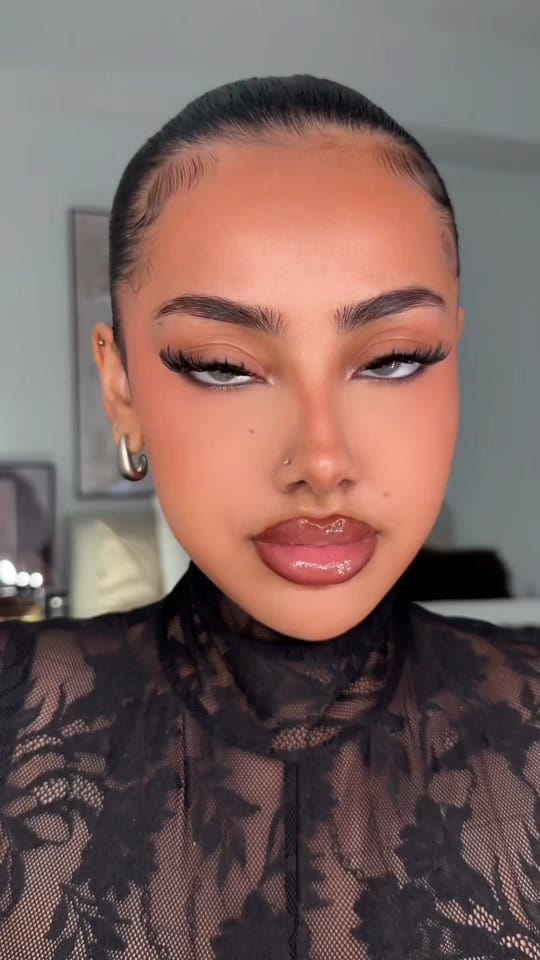 Post 4 by zeebaber on TikTok (video)