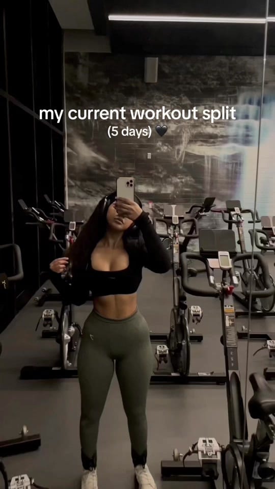 Post 10 by zeebaber on TikTok (video)