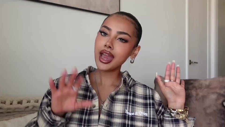 Post 1 by zeebaber on TikTok (video)