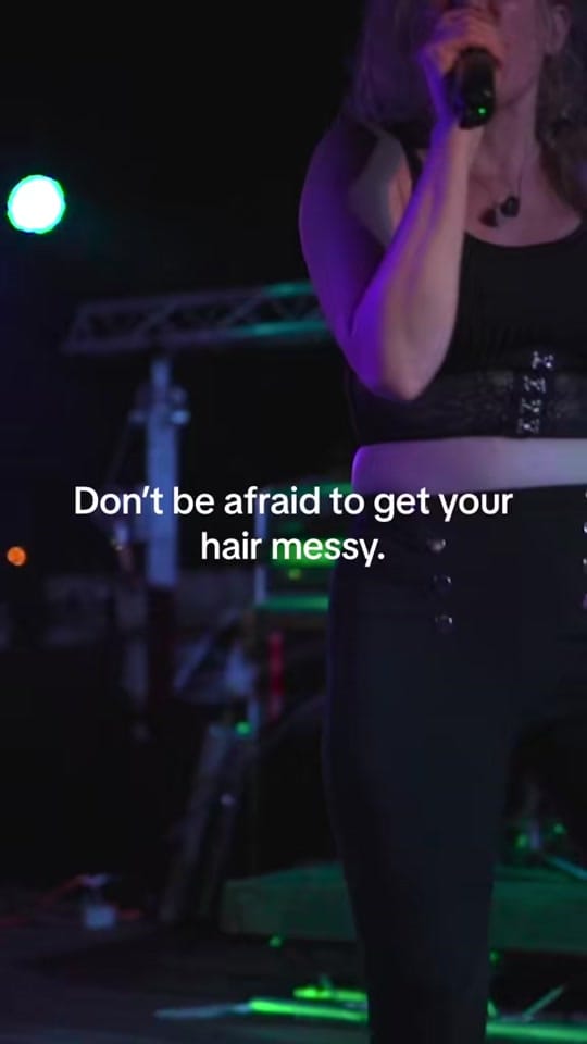 Post 5 by rosesunread on TikTok (video)