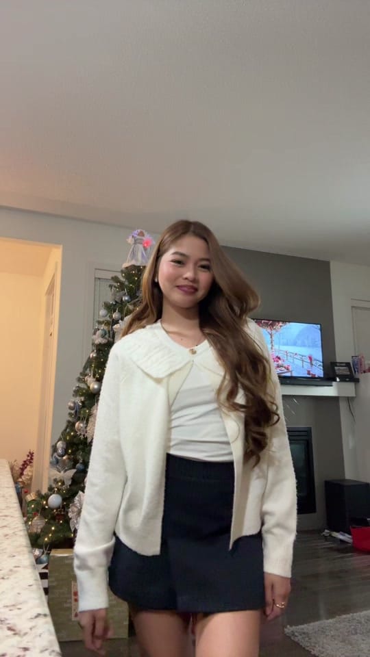 Post 6 by Chelsea Janine on TikTok (video)