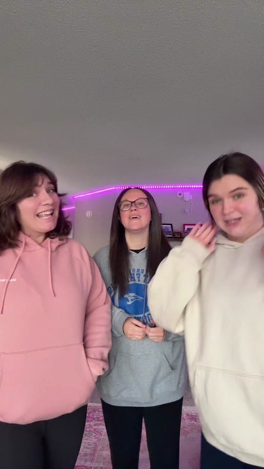 Post 4 by FootballForGirlsPod on TikTok (video)