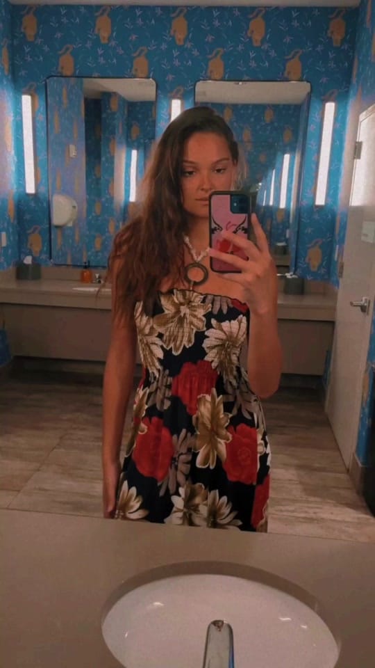 Post 2 by 𝓩𝓱𝓮𝓵𝓼𝓮𝓪ᡣ𐭩 on TikTok (video)