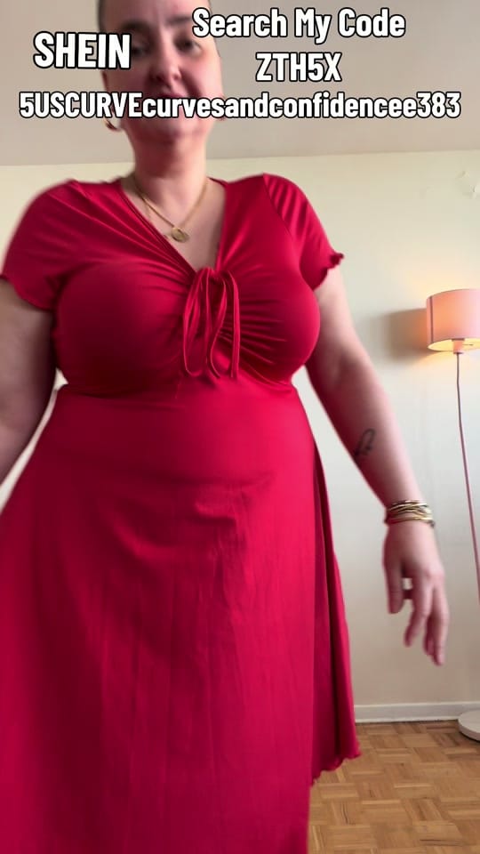 Post 9 by curvesandconfidence1980 on TikTok (video)