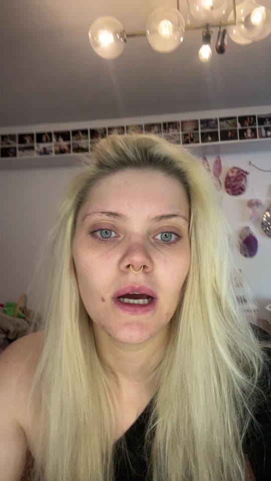 Post 2 by Daisy on TikTok (video)