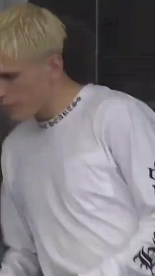 Post 2 by σɳ૮ε α ɓℓµε αℓωαყร α ɓℓµε on TikTok (video)