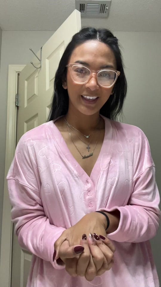 Post 7 by Arielle 🌺 on TikTok (video)