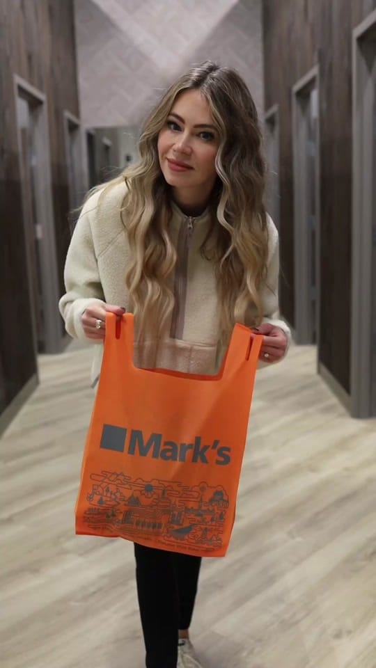 Post 8 by Kiki on TikTok (video)