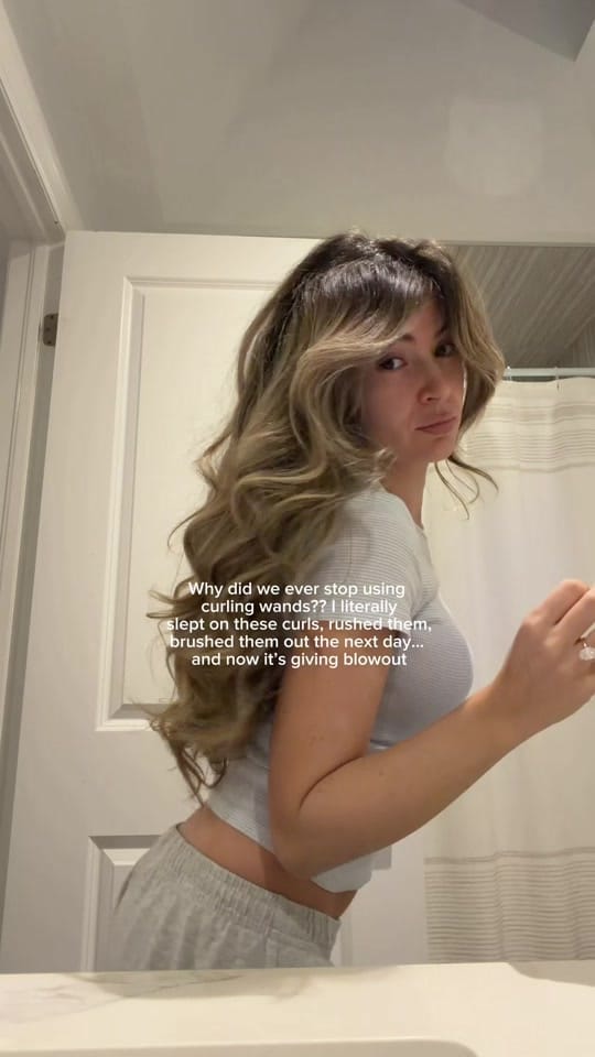 Post 3 by sab rocha on TikTok (video)