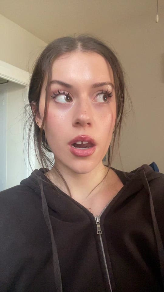 Post 6 by Ainsley 🌺 on TikTok (video)