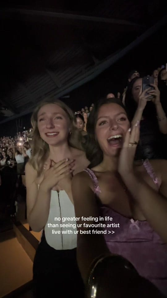 Post 9 by Sophia Berk on TikTok (video)
