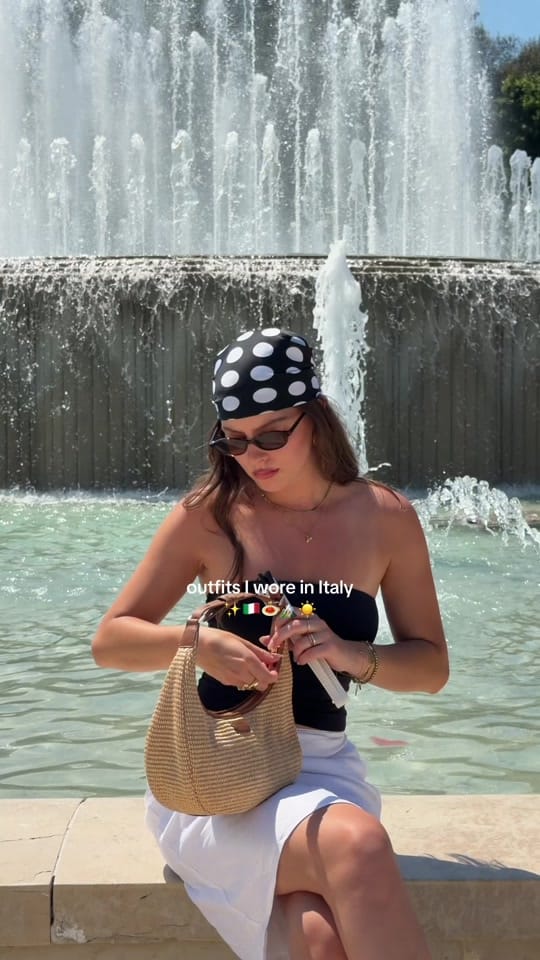 Post 1 by Sophia Berk on TikTok (video)