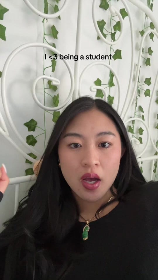 Post 4 by Angela♡ on TikTok (video)