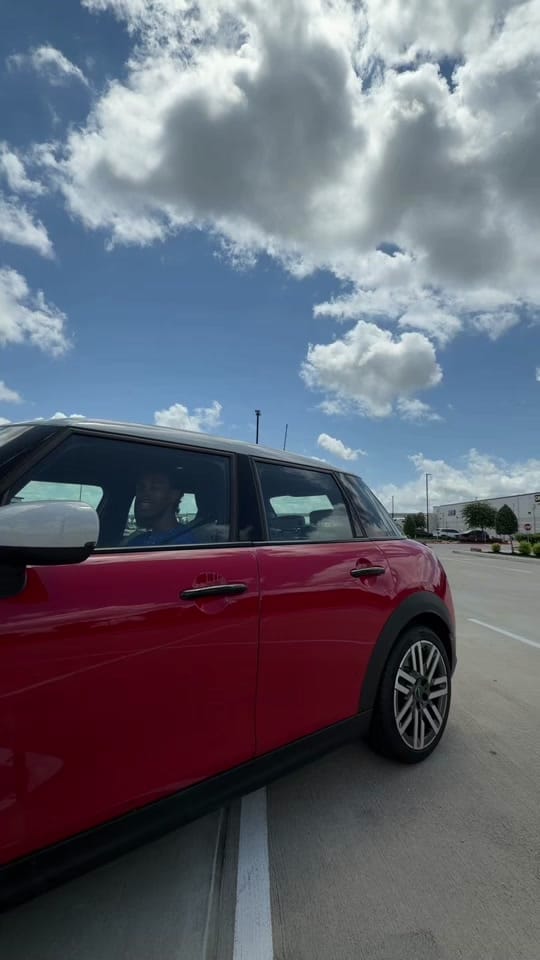 Post 10 by Noah Loyden on TikTok (video)