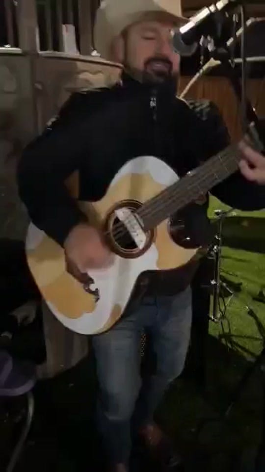Post 7 by Zeke on TikTok (video)