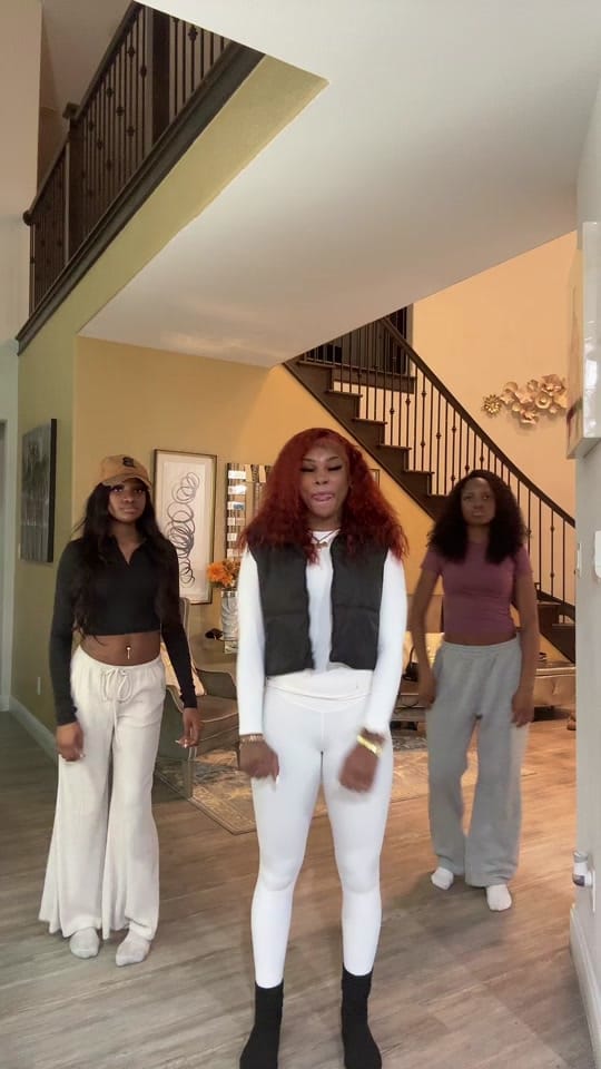 Post 10 by Pimp Pre🍇 on TikTok (video)