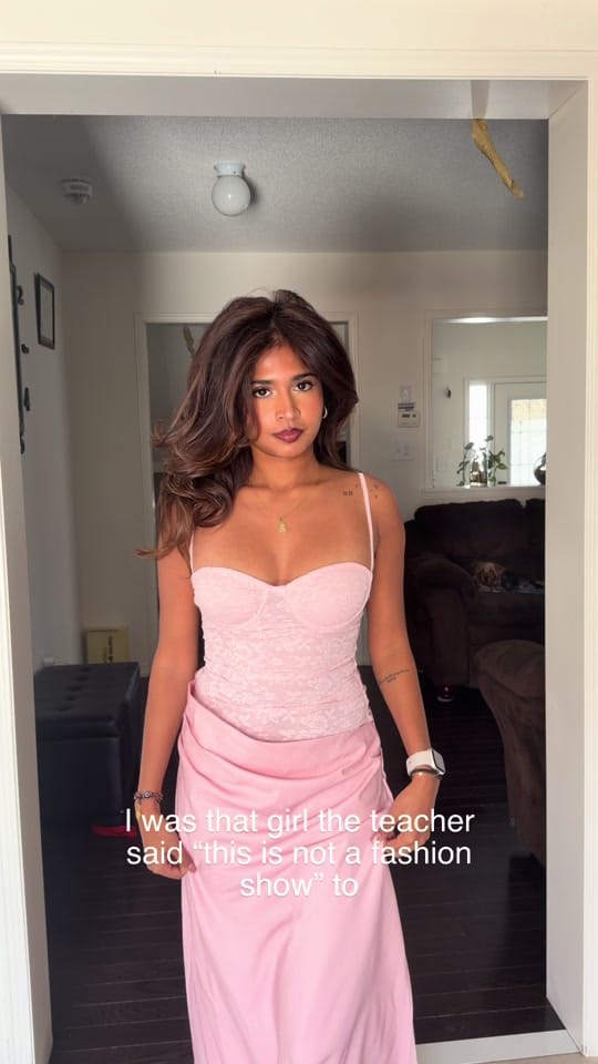 Post 9 by Thxrshikx on TikTok (video)